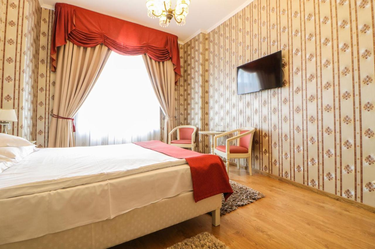 Astoria Grand Hotel Oradea Luaran gambar