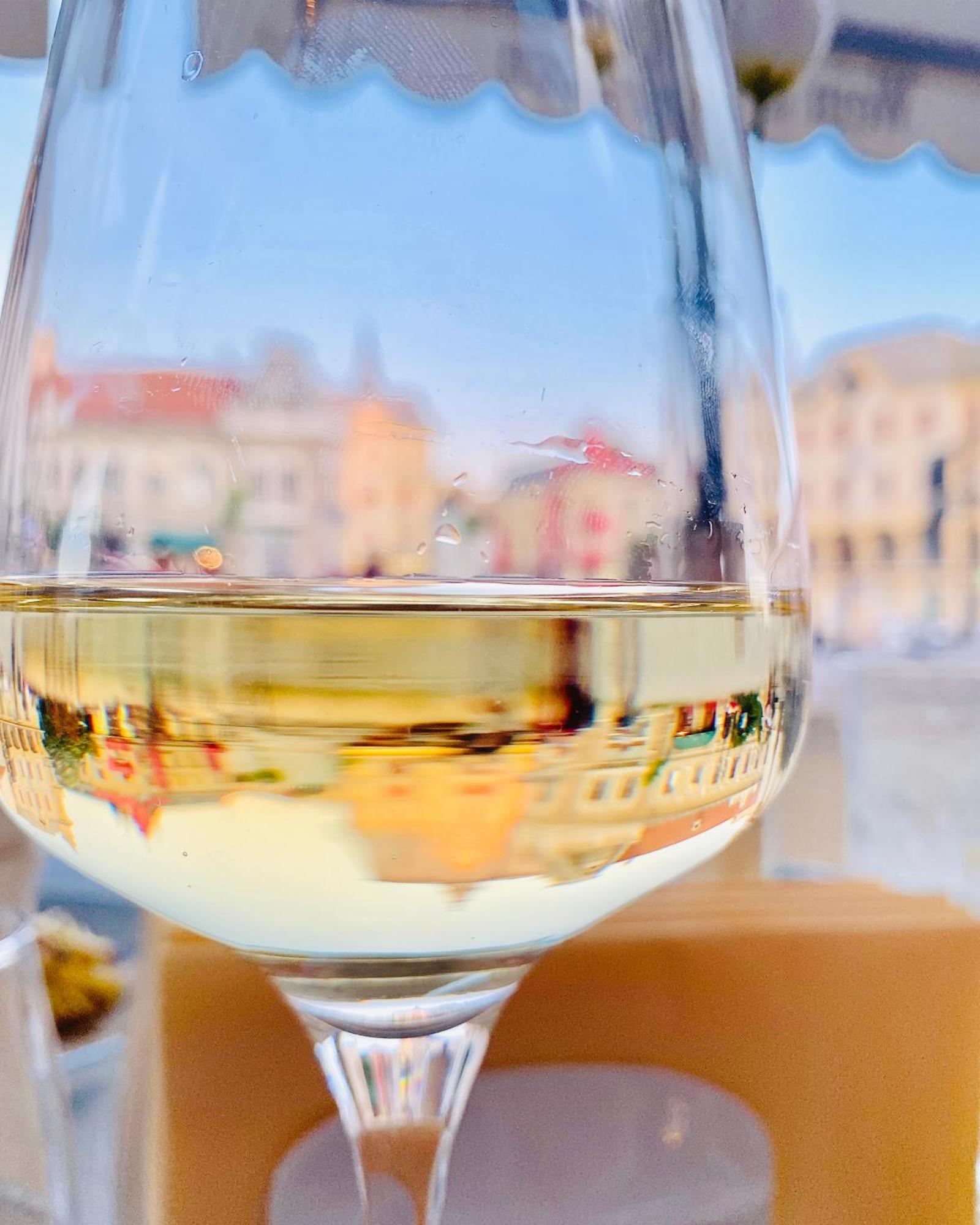 Astoria Grand Hotel Oradea Luaran gambar
